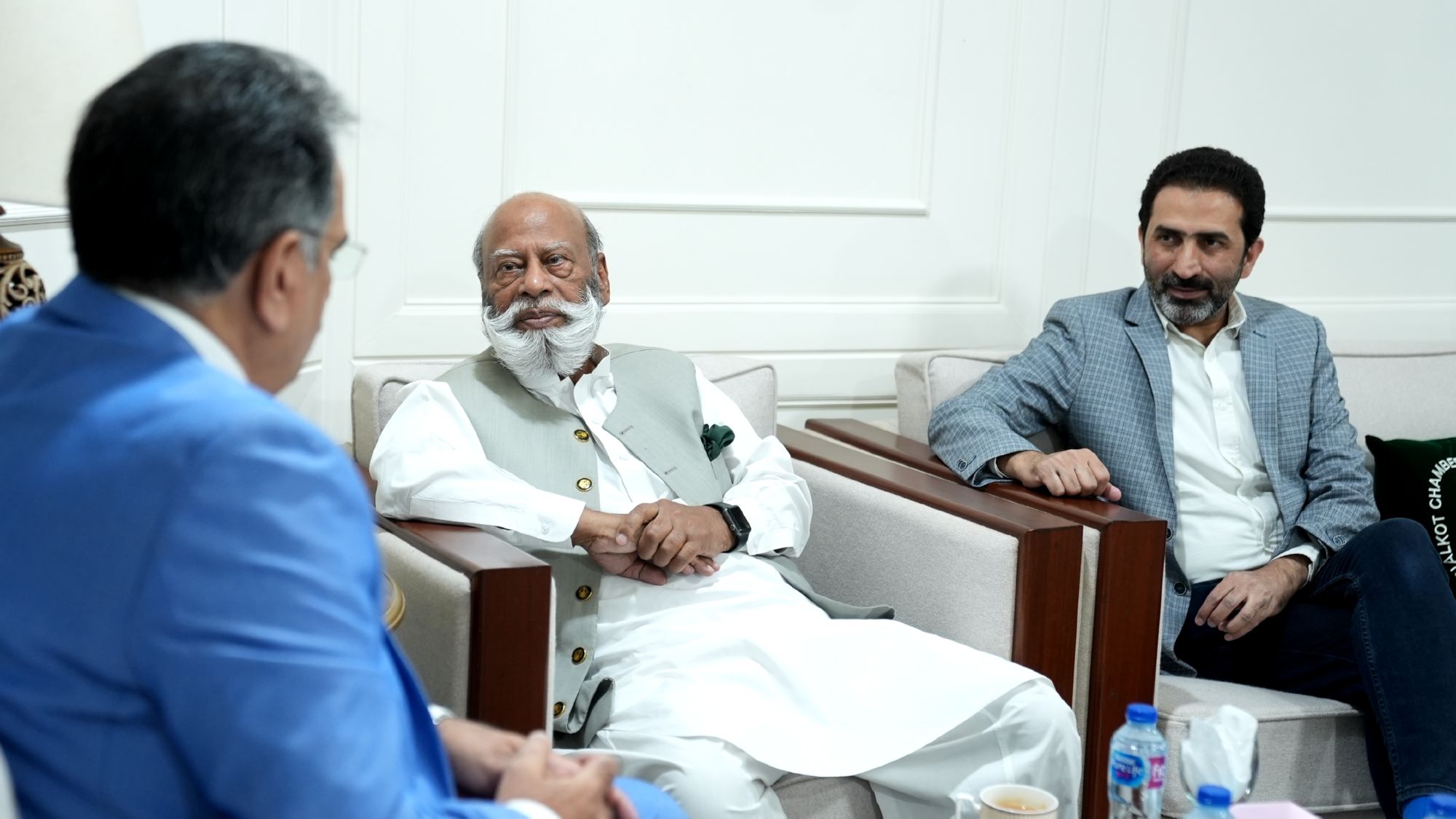 CEO ApneLinks Mr Nadeem Rao Discussing Real Estate with President Sialkot Chamber